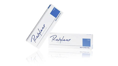 Clair 官網填充療程頁所示的兩個白色 Restylane 產品盒。